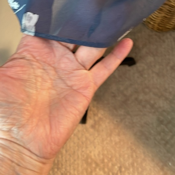 Ann Taylor Vintage size 6 silk semi sheer steel blue with white side zip blouse. - Picture 6 of 16